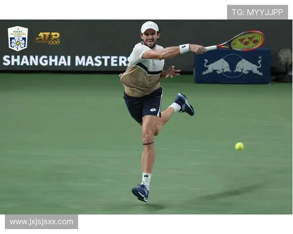 上海网球队如何通过团队协作变革提升竞技水平与凝聚力 上海网球队如何通过团队协作变革提升竞技水平与凝聚力