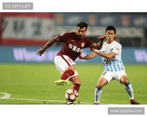 广州足球队的崛起之路:从低谷到辉煌的奋斗历程揭秘 广州足球队的崛起之路:从低谷到辉煌的奋斗历程揭秘