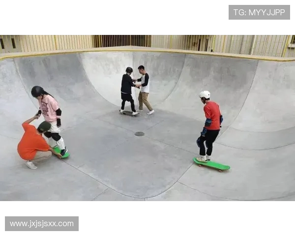 武汉滑板队速度之争引发热议滑板文化与竞技的碰撞与思考