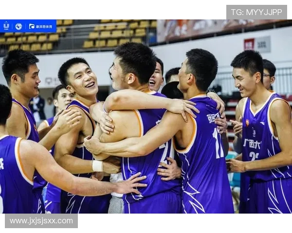 吉大与长师对决精彩纷呈Cuba校园篮球赛引发热烈关注与讨论 吉大与长师对决精彩纷呈Cuba校园篮球赛引发热烈关注与讨论